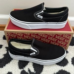 Vans Classic Slip-on Platform, black, Women’s Size 8.5